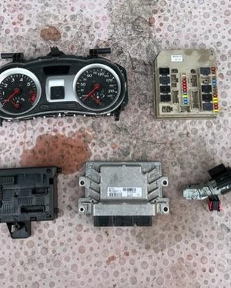 Body computer Renault Clio 2011 1200cc benz. D4FD7