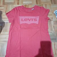 maglietta levis