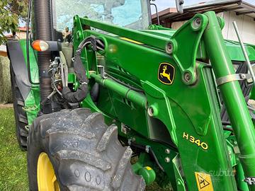 Caricatore John deere h340