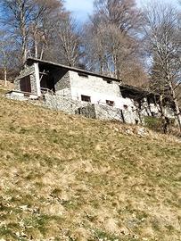 Rustico e Terreni a 1200mt a Valchiusa 10089