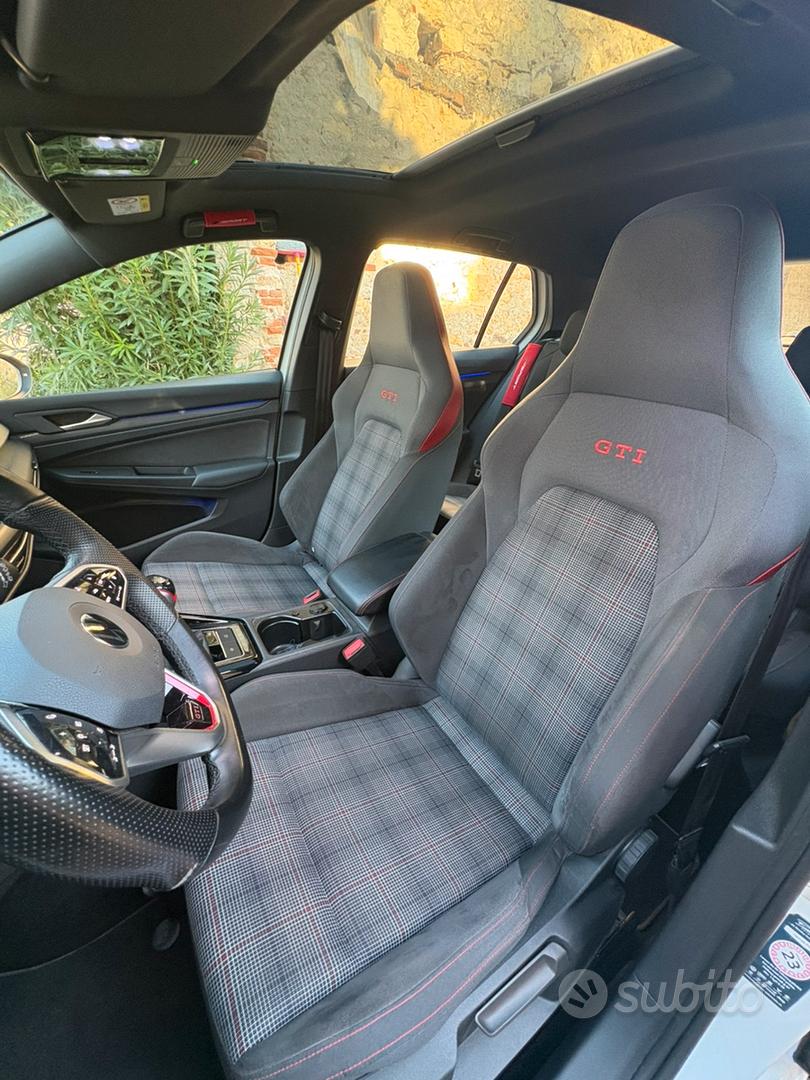 Volkswagen Golf 2025 photo 4