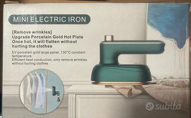 Ferro da stiro piccolo