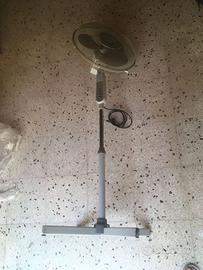 Ventilatore Usato a Piantana Oscillante con 3 live