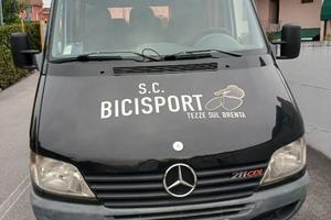 Furgone perfetto per gruppi ciclistici