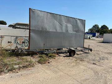 Carrello pubblicitario