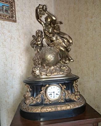 Orologio da tavolo antico