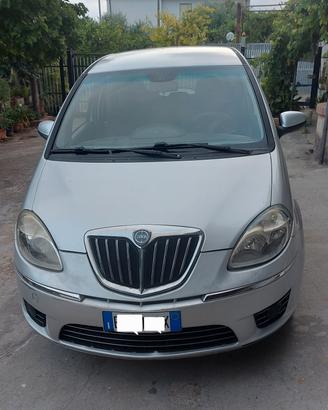 Lancia musa 1.3 mjt 95cv anno 2011