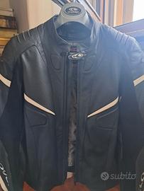 giubbino in pelle moto marca Clover