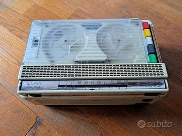 Magnetofono vintage anni '60