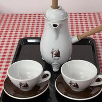 Cioccolatiera con tazze