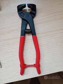 tenaglia testa piatta per piastrelle - nuova