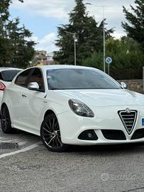 ALFA ROMEO GIULIETTA 🍀 235CV