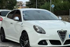 ALFA ROMEO GIULIETTA 🍀 235CV