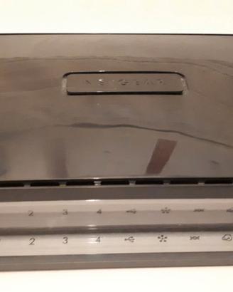 Modem NETGEAR N300+ DGN2200v4