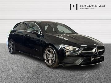 MERCEDES-BENZ CLA Shooting Brake 200 d Premium aut