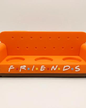 divano espositore per personaggi Friends McDonald