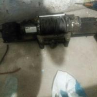 verricello elettrico in buono stato