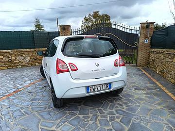Renault Twingo 2ª Serie 1.2 16V Night&Day – 2014