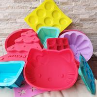 Set 10 stampi e formine Hello Kitty