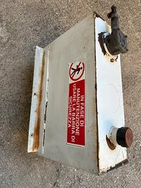 Serbatoio idraulico completo di filtro