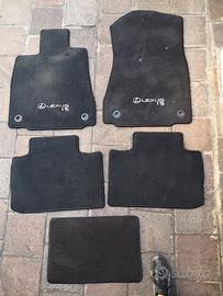 Lexus IS300h Set tappetini auto neri originali