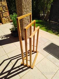 Porta asciugamani da terra