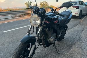 Suzuki gs 500