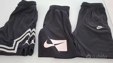 Pantaloncini Nike 12/13 anni