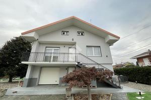 VILLA SINGOLA A SANGANO