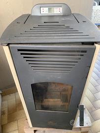 Stufa a pellett Laminox