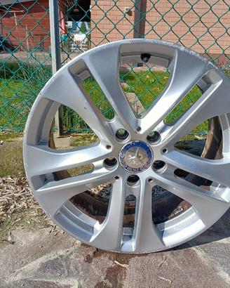 cerchi in lega Mercedes C 220d