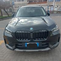 bmw x1 total black 18d 