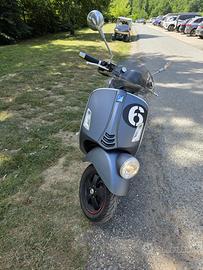 Vespa Sei Giorni 300 HPE