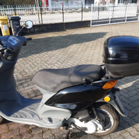 Scooter PIAGGIO FLY 100