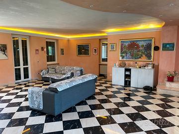 A pochi km da peschiera del Garda