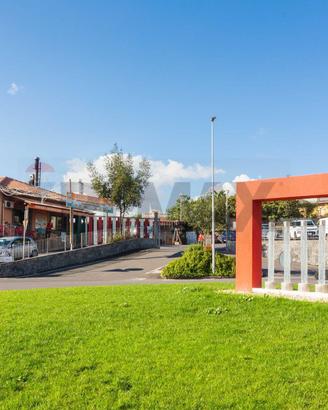 Locale Commerciale - Mascalucia