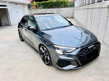 Audi A3 8Y 35TDI S-LINE EDITION