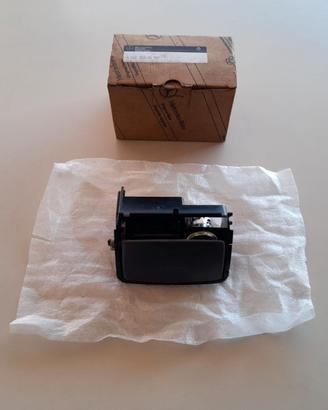 Posacenere Mercedes-Benz Classe A W168 ’97-‘04