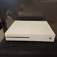 Xbox One + 2 controller + 10 giochi