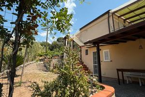 Villetta indipendente a 2 passi dal mare