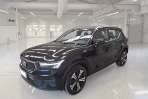 VOLVO XC40 T5 RECHARGE PLUG-IN AUTO PLUS BRIGHT SU