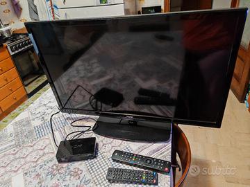 TV Haier 32” HD Ready con decoder e 2 telecomandi 