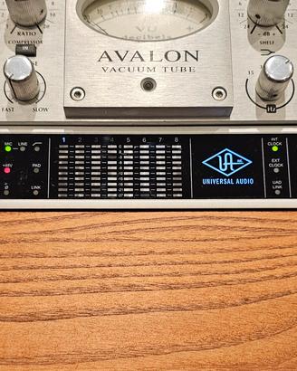 UAD APOLLO 2 QUAD THUNDERBOLT 