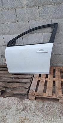 Portella anteriore sinistra volvo v40 2016