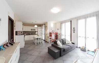 Appartamento a Briosco Via San Sebastiano 3 locali