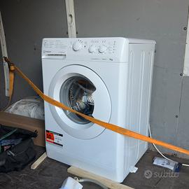Lavatrice indesit