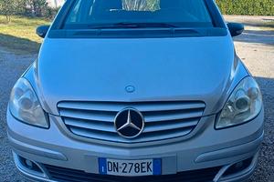 MERCEDES CLASSE B BENZINA ARGENTO CROMATO - EURO 4