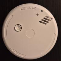 Smoke alarm wireless smoke detector