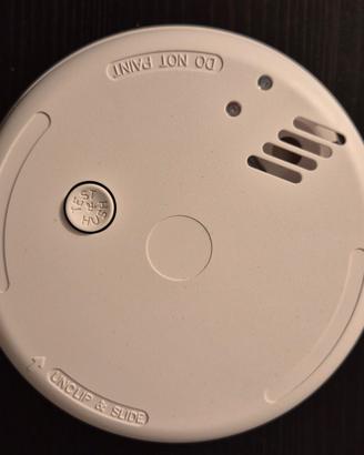 Smoke alarm wireless smoke detector