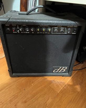 Amplificatore chitarra